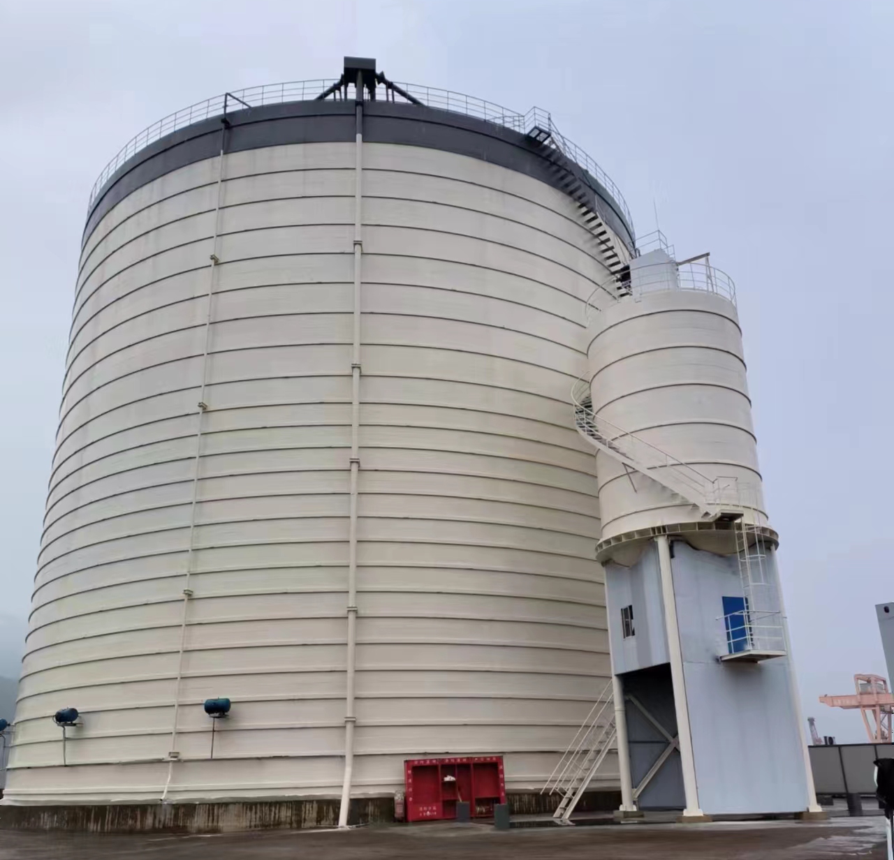 锦山镇10万吨水泥钢板库